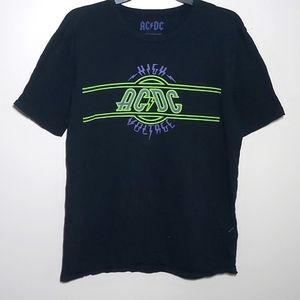 NEW LUCKY BRAND MEN'S AC/DC HIGH VOLTAGE T-SHIRT SIZE MED GRAPHIC TEE SOFT
